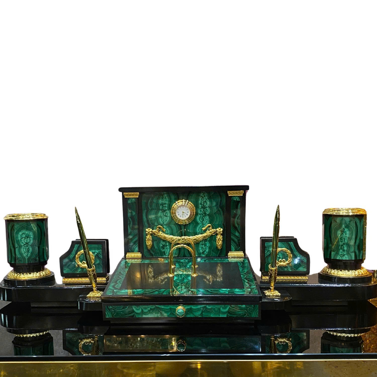 z7195406895826_06b677be6a959b7b71bf0178efd11575