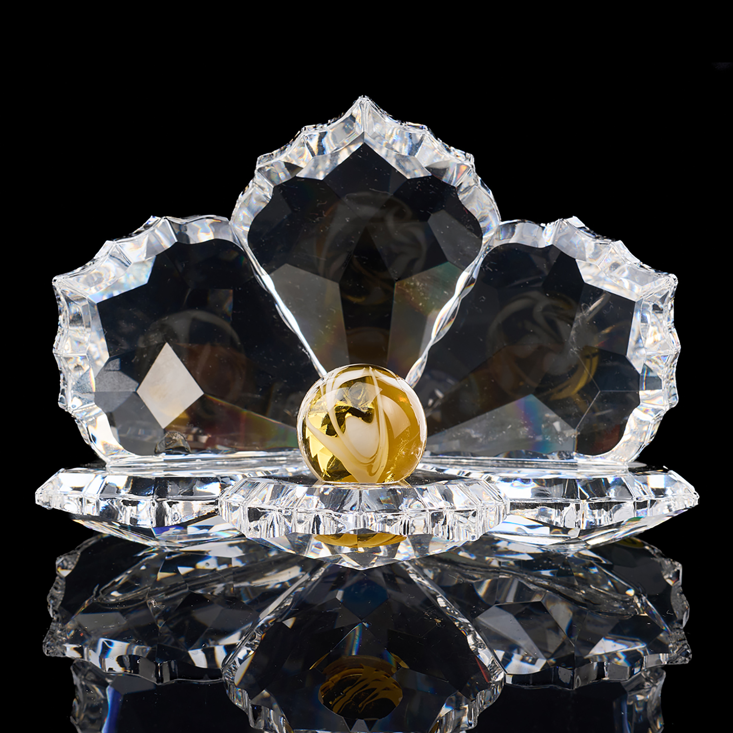 Quà lưu niệm pha lê cao cấp “Chiếc lá đính ngọc trai”